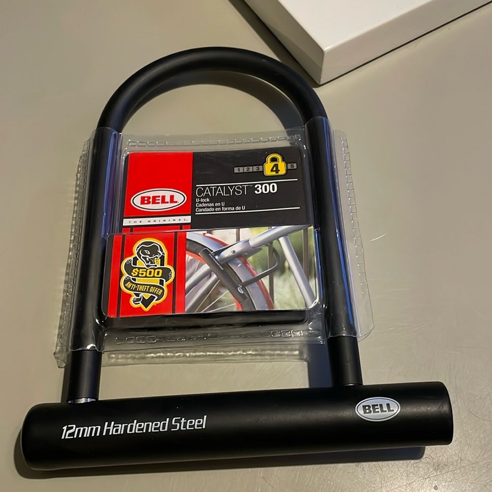 🔥 2/$25 - Bell Catalyst 300 U-lock Bike lock